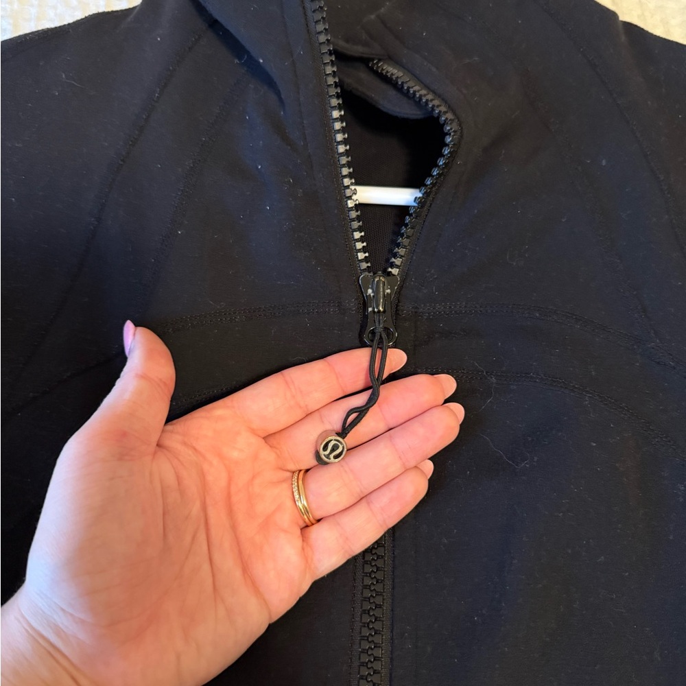 Lululemon define jacket - Picture 2 of 4